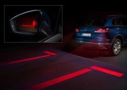 Zadné interaktívne svetlomety SBBR VW